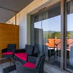 Izerka Z Basenem I Sauna - Stone Hill Διαμέρισμα