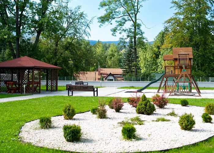 Izerka Z Basenem I Sauna - Stone Hill Apartment *