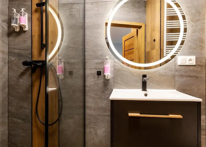 Izerka Z Basenem I Sauna - Stone Hill Szklarska Poreba